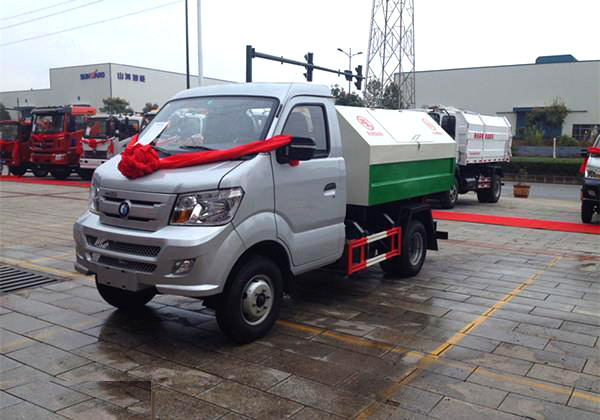 王牌小型3方勾臂垃圾車(chē)（國(guó)五）