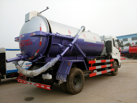 東風天錦10方吸污車