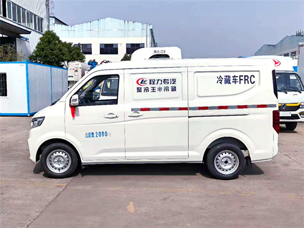 長安V3面包冷藏車