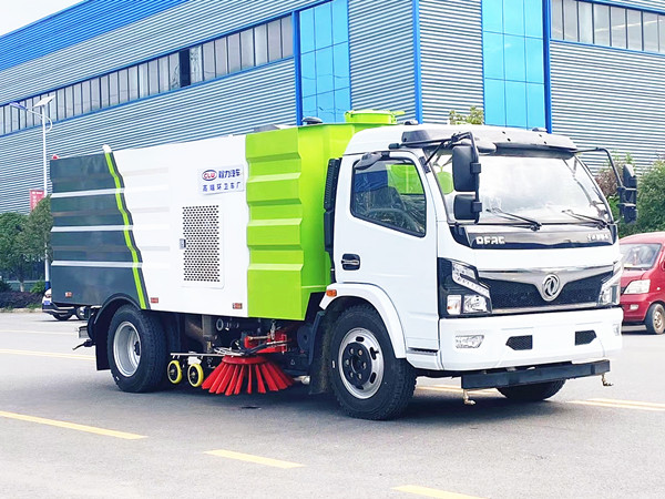 東風(fēng)福瑞卡洗掃車