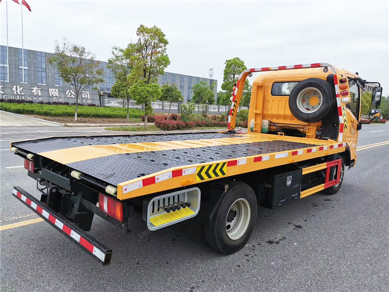 重汽豪曼一拖二藍(lán)牌清障車(chē)