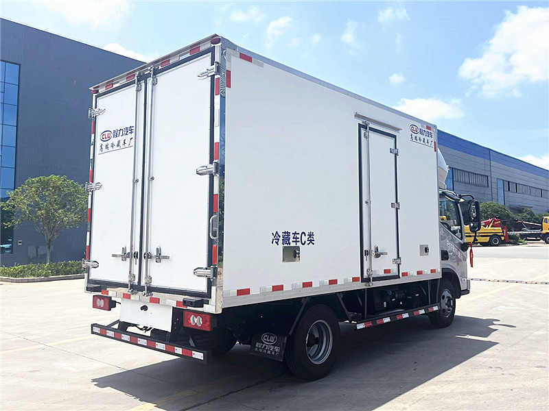 福田奧鈴速運Pro自動擋冷藏車 福田奧鈴速運Pro自動擋冷藏車